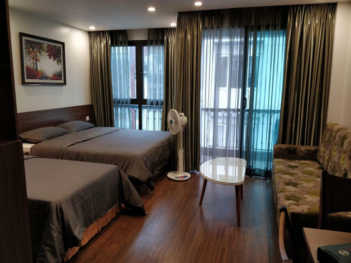 Zody House Hotel Hanoi Buitenkant foto